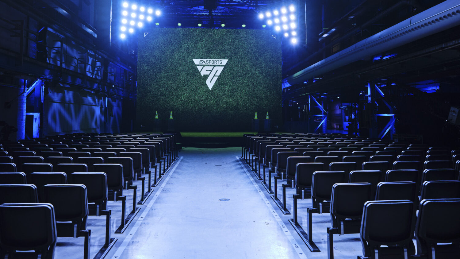 tiered and flat floor seating