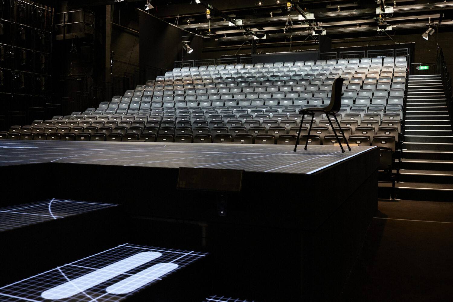 bespoke seating solution for National Theatre.
