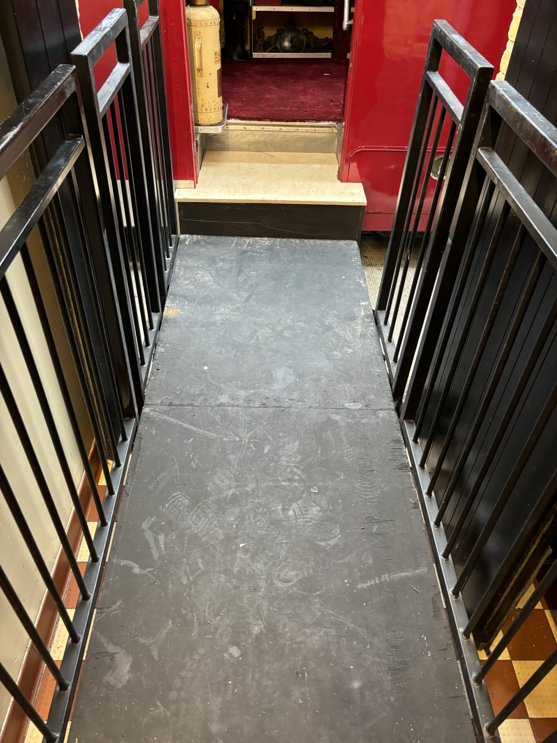 Steeldeck Rentals was commissioned to deliver a bespoke access platform for an exclusive, high-profile event.