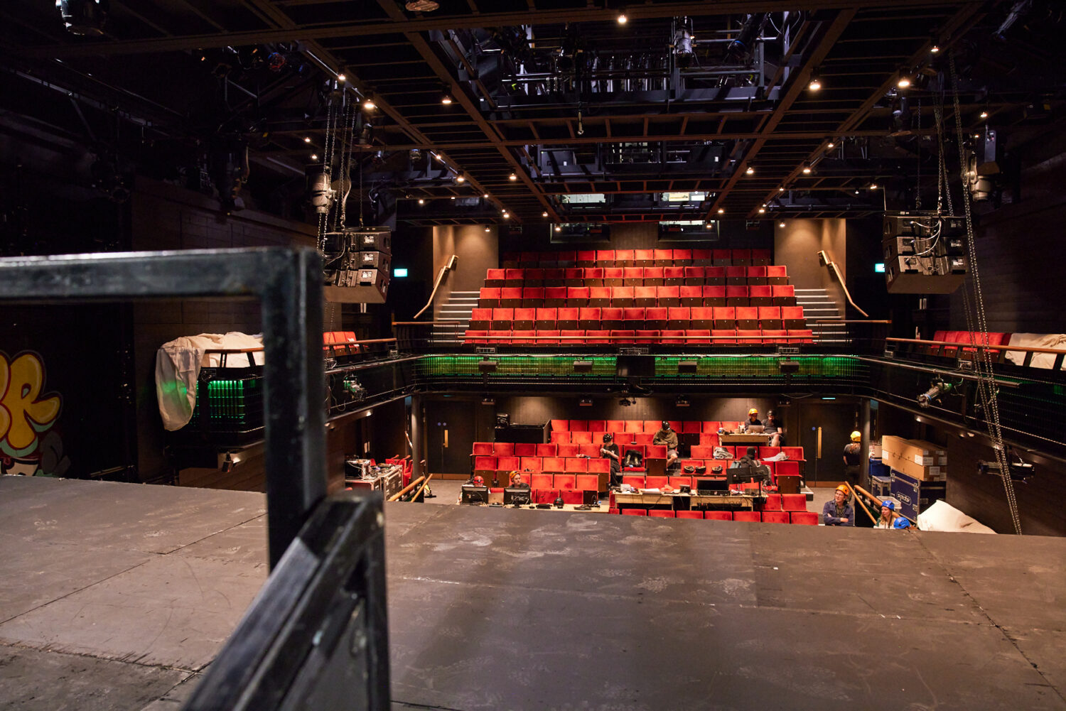 Steeldeck Rentals collaborative design for The Purists at The Kiln Theatre