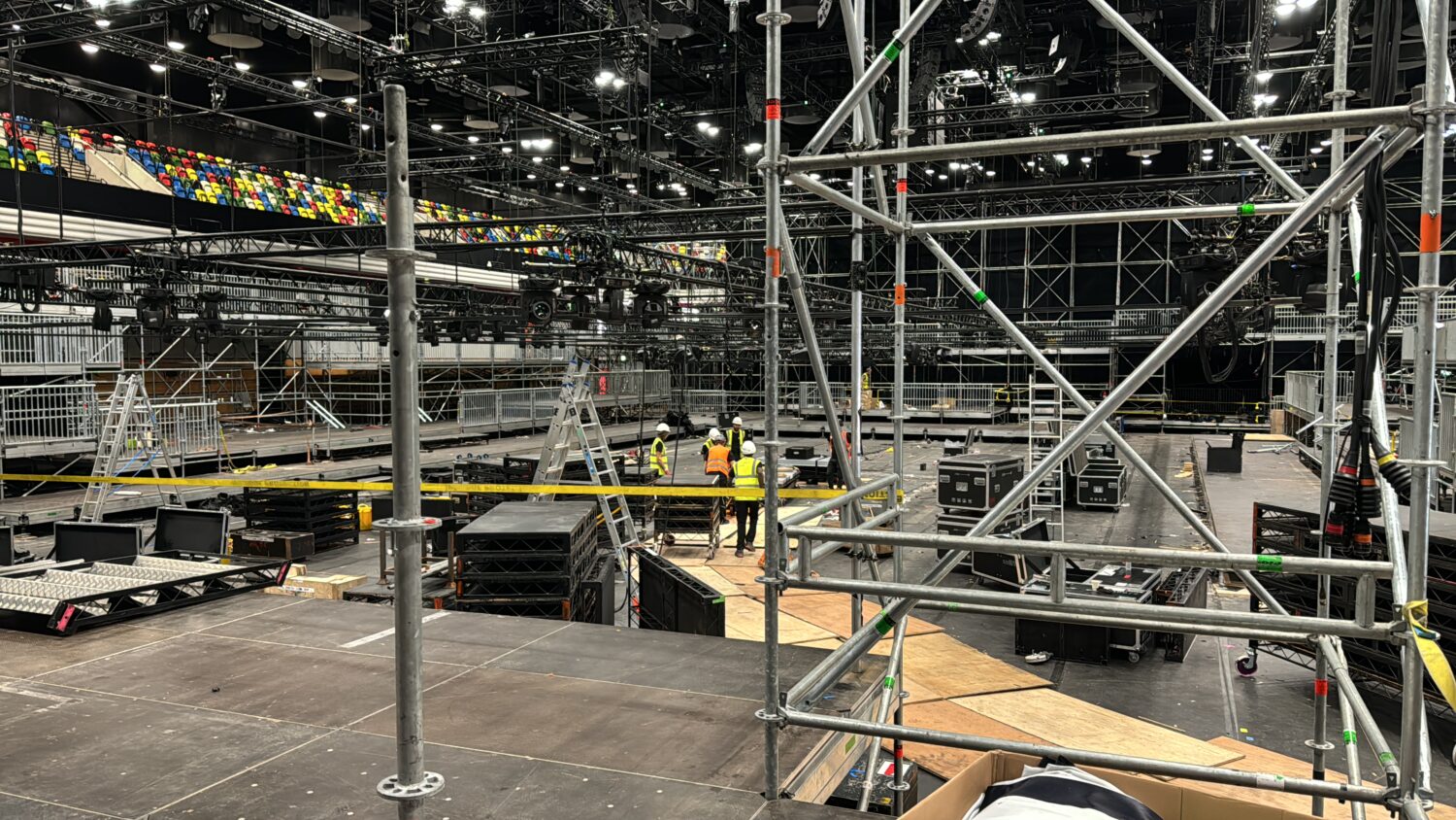 Steeldeck Rentals supports Fashion Show installation at Copper Box Arena
