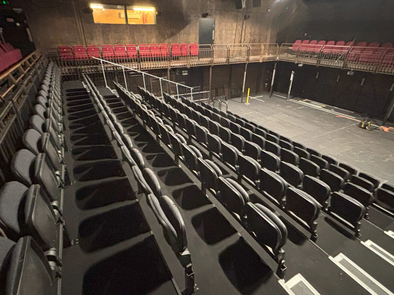Steeldeck Rentals bespoke, flexible seating solution for RSC