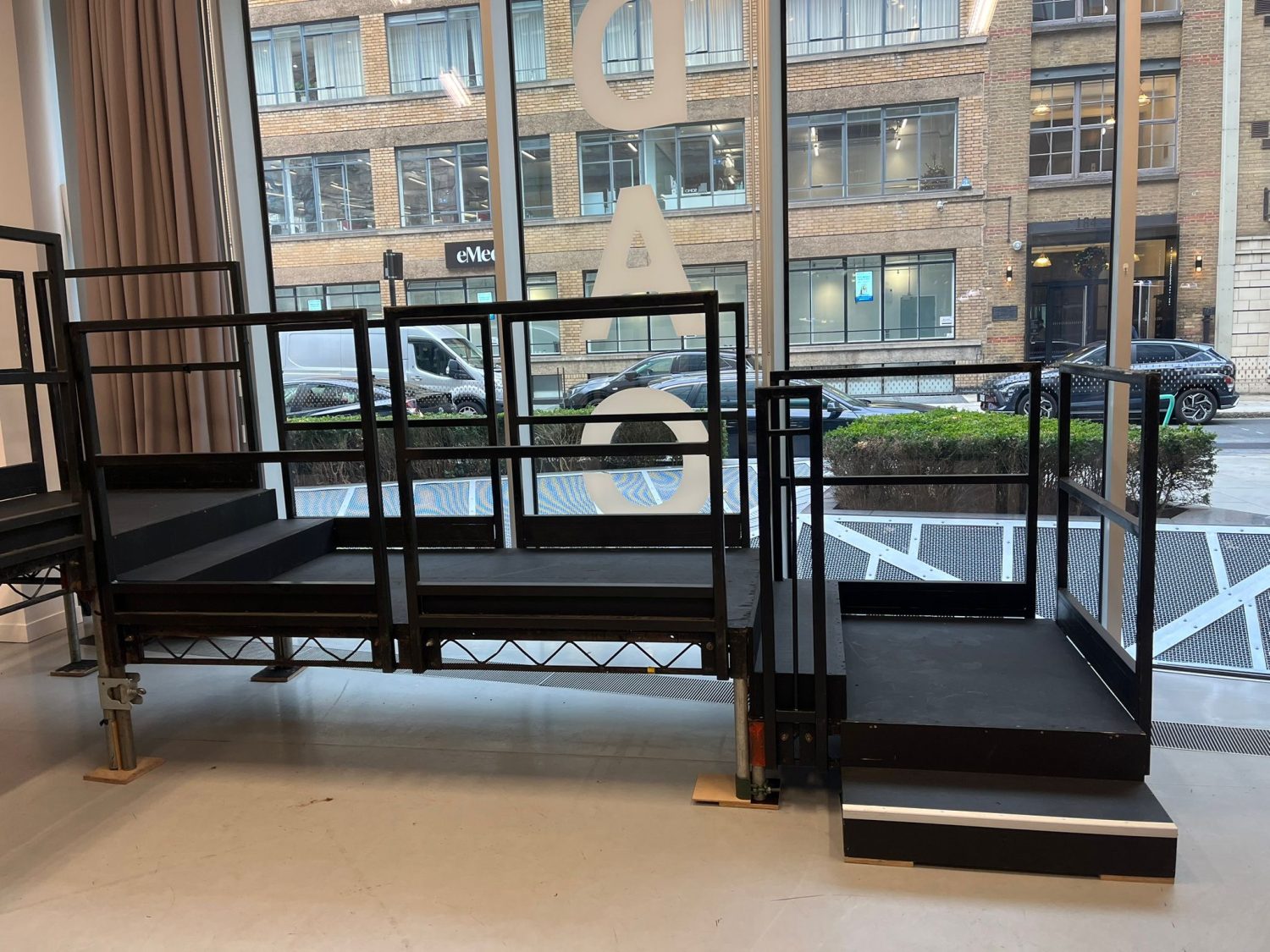 Steeldeck Rentals - Beautiful Little Fool